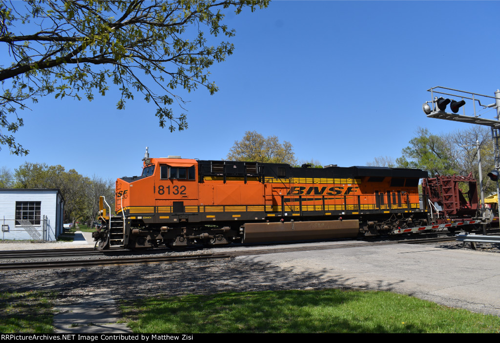 BNSF 8132